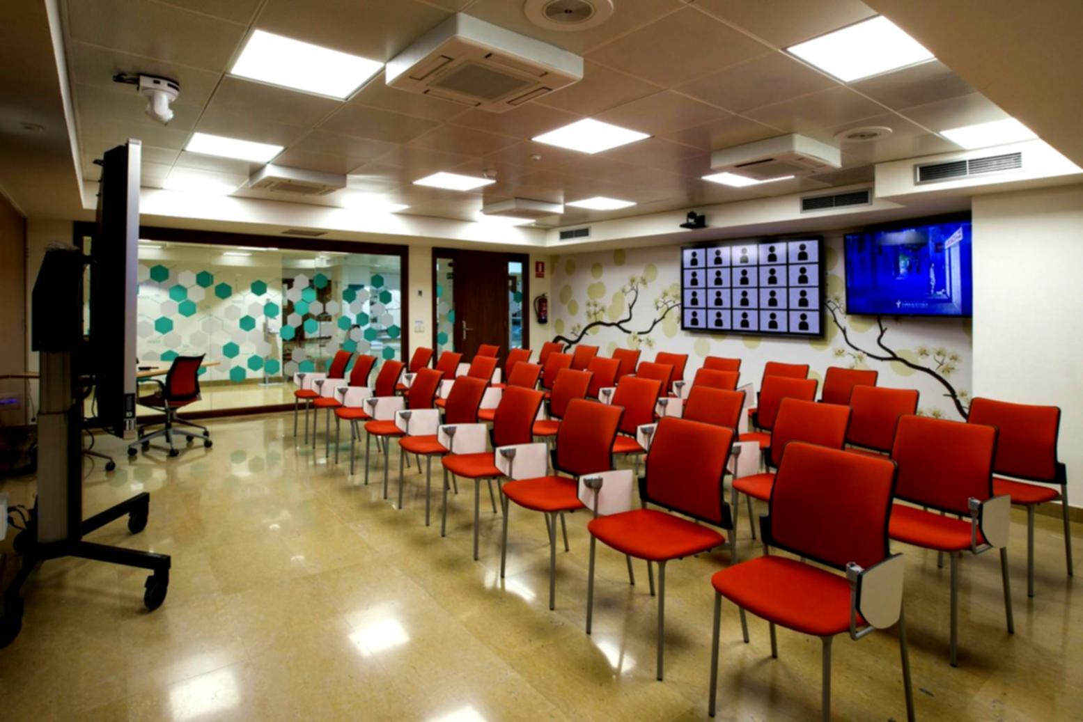 Professional meeting room setup for financial consultations and analysis discussions